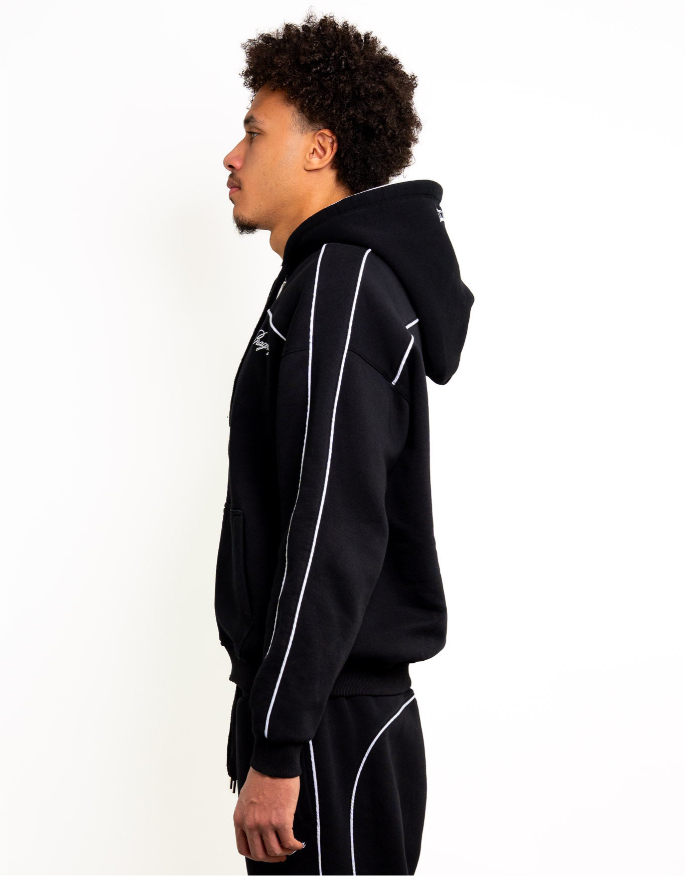 Black Eyes Zipper
