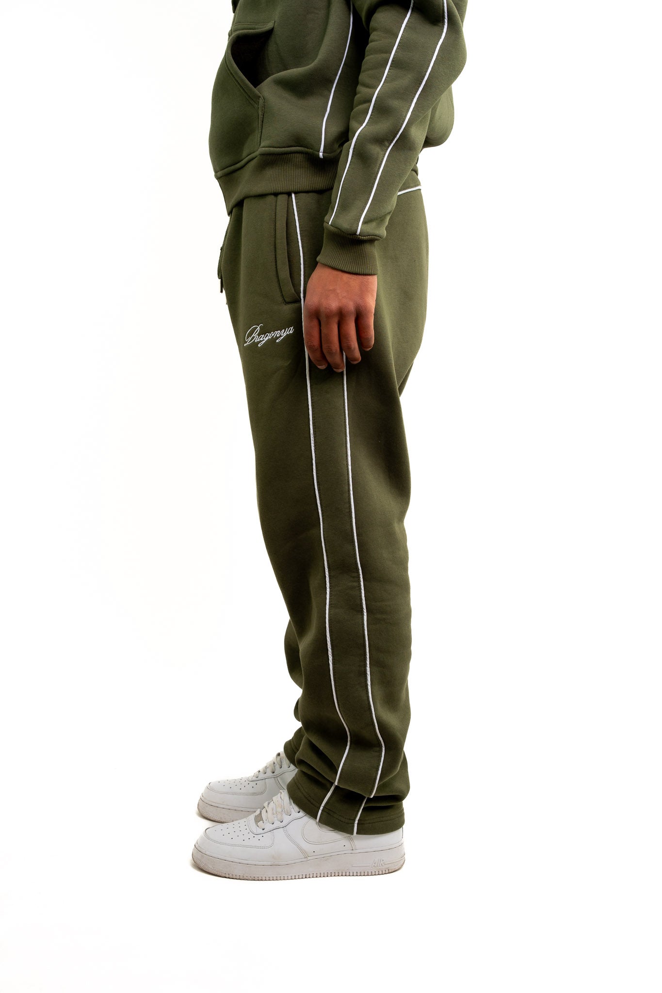 Green Eyes Sweatpants